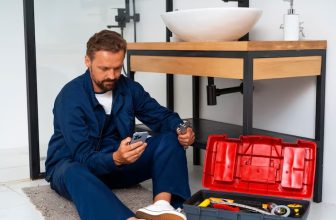 How Can Plumbers Measure SEO Beyond Traffic Growth?