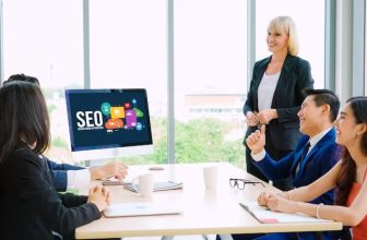 How Expert SEO Services Improve Financial Product Discovery Online