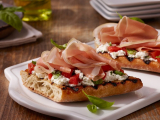 Savor the Shot: The Ultimate Guide to Finding Your Ideal Chicago Food Photographer!